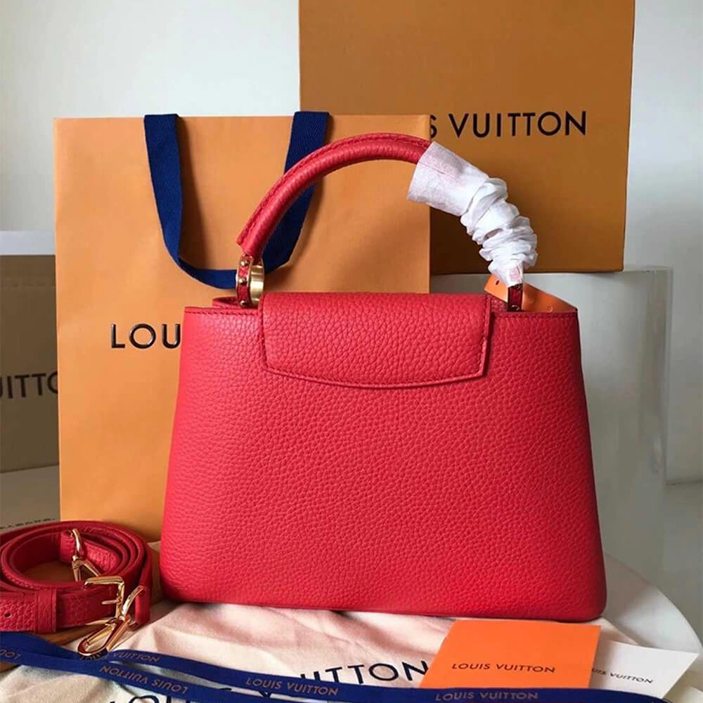 RelaxedFit Louis Vuitton Capucines MM 601