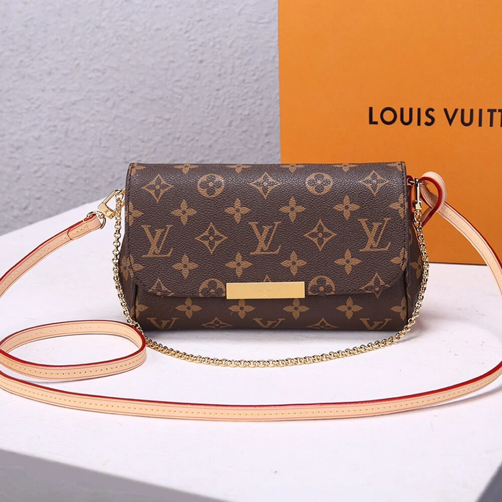 Seasonal Louis Vuitton Favorite MM 594
