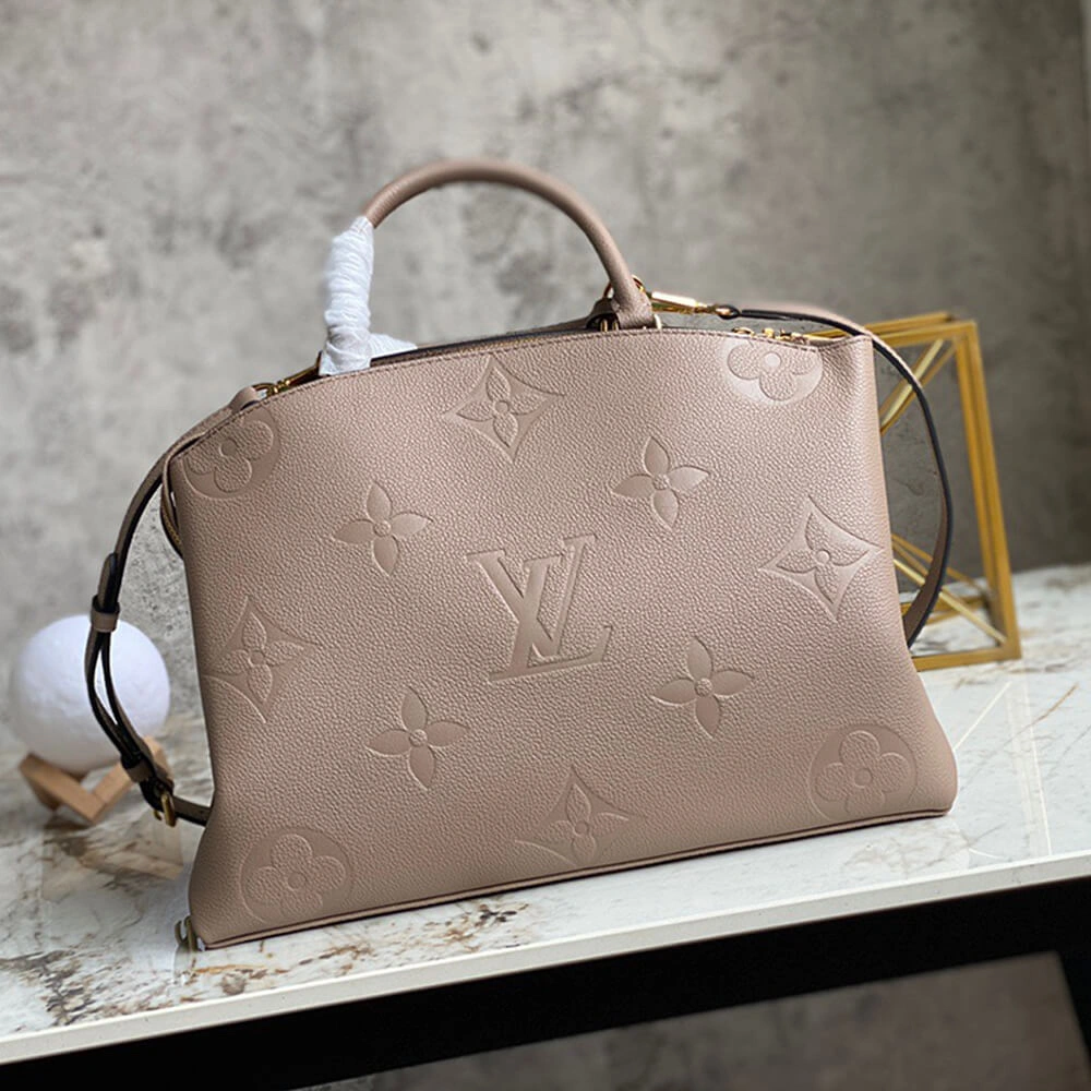 TimelessDesign Louis Vuitton GRAND PALAIS 535