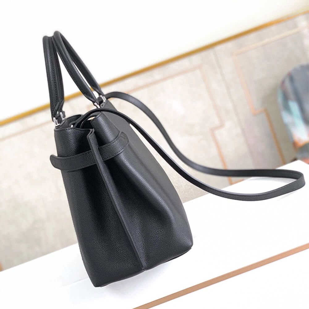 AllSeason Louis Vuitton LOCKME DAY TOTE BAG 644