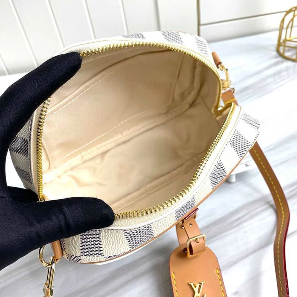 Supportive Louis Vuitton MINI DEAUVILLE 638