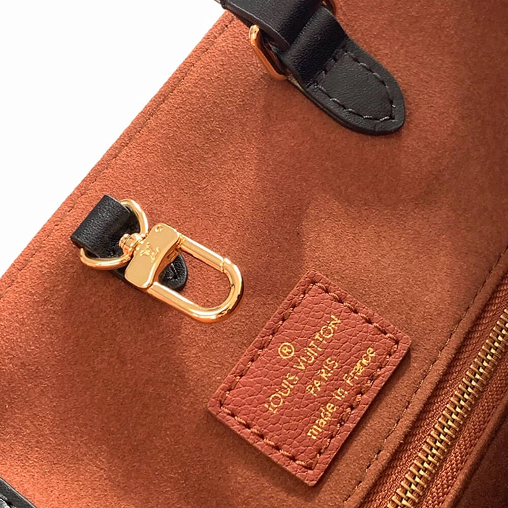 Seasonal Louis Vuitton ONTHEGO MM 556