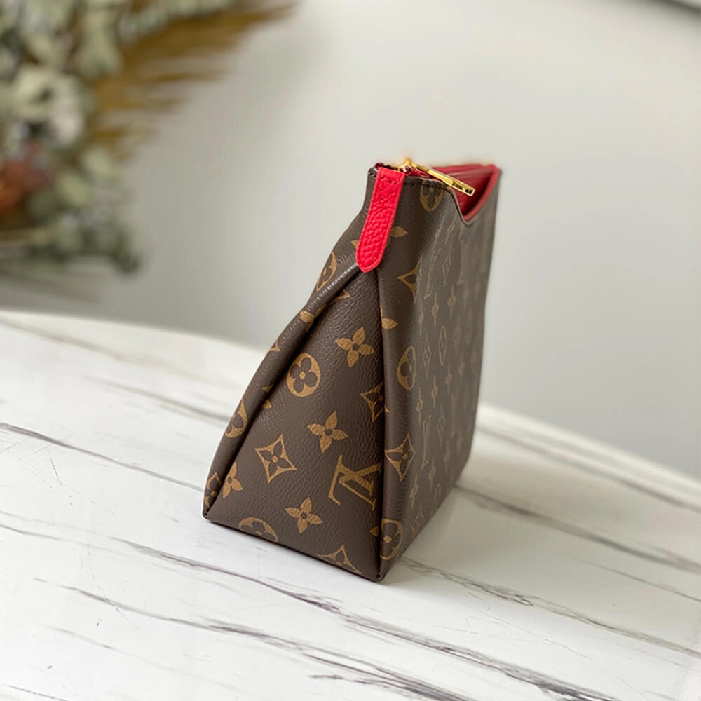 Louis Vuitton Pallas Beauty Case Pouch Comfortable 589