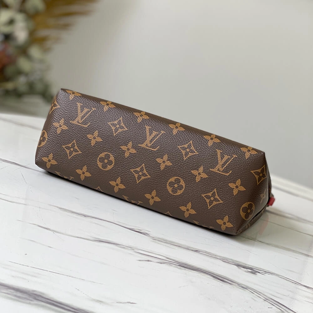 Louis Vuitton Pallas Beauty Case Pouch Comfortable 589