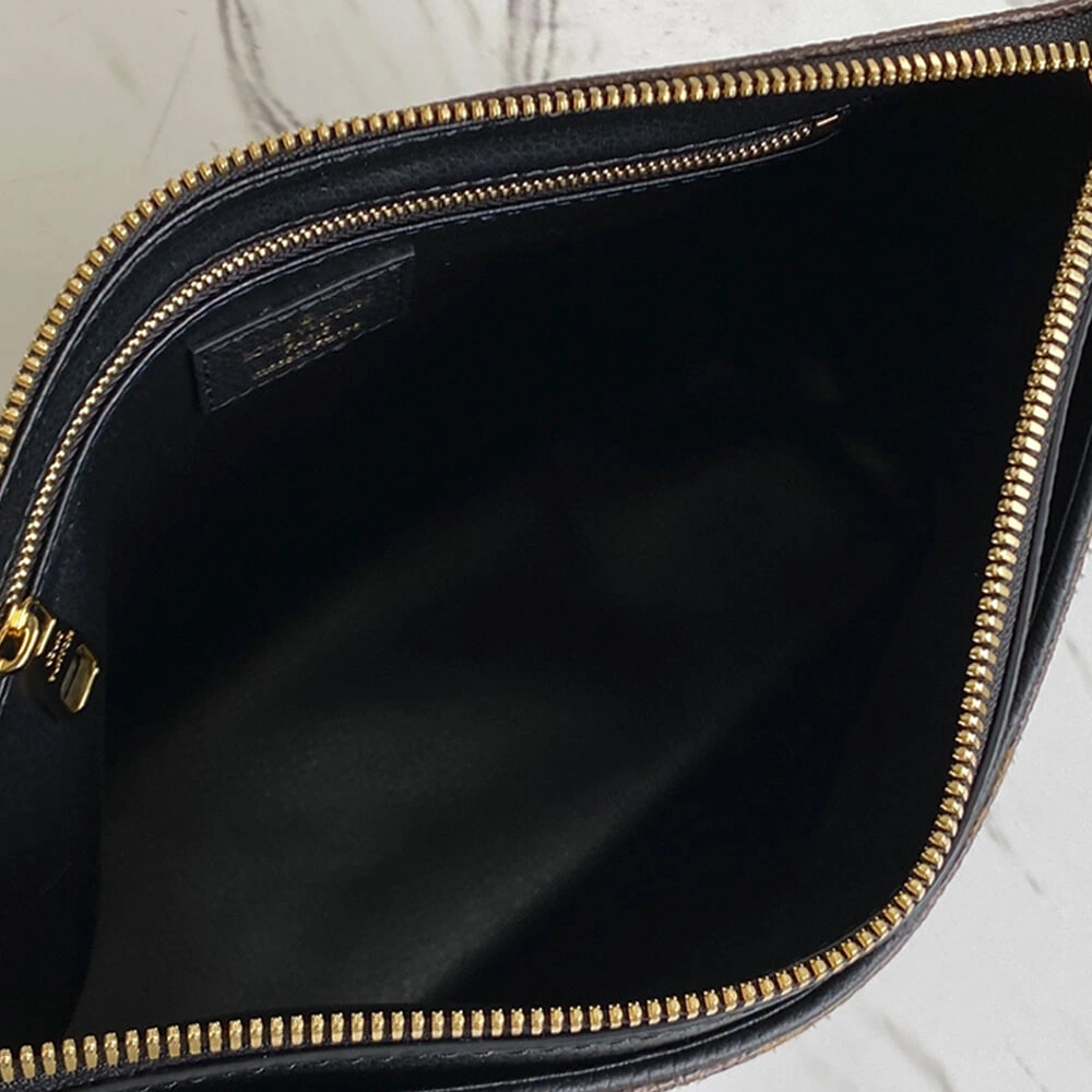 Louis Vuitton Pallas Beauty Case Pouch Stylish 588