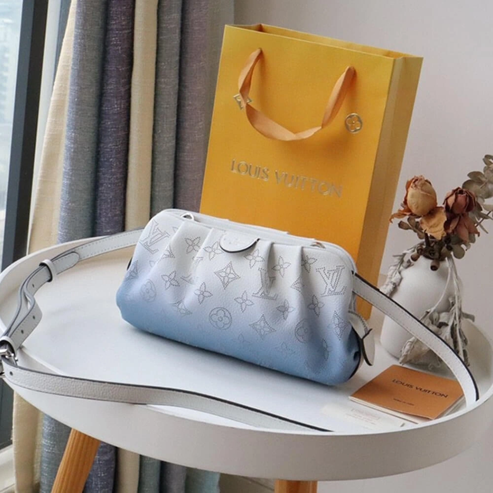 SmartChoice Louis Vuitton SCALA MINI POUCH 611