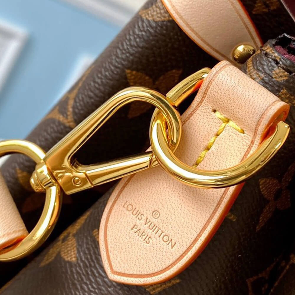 Louis Vuitton SOUFFLOT BB MoistureWicking 507