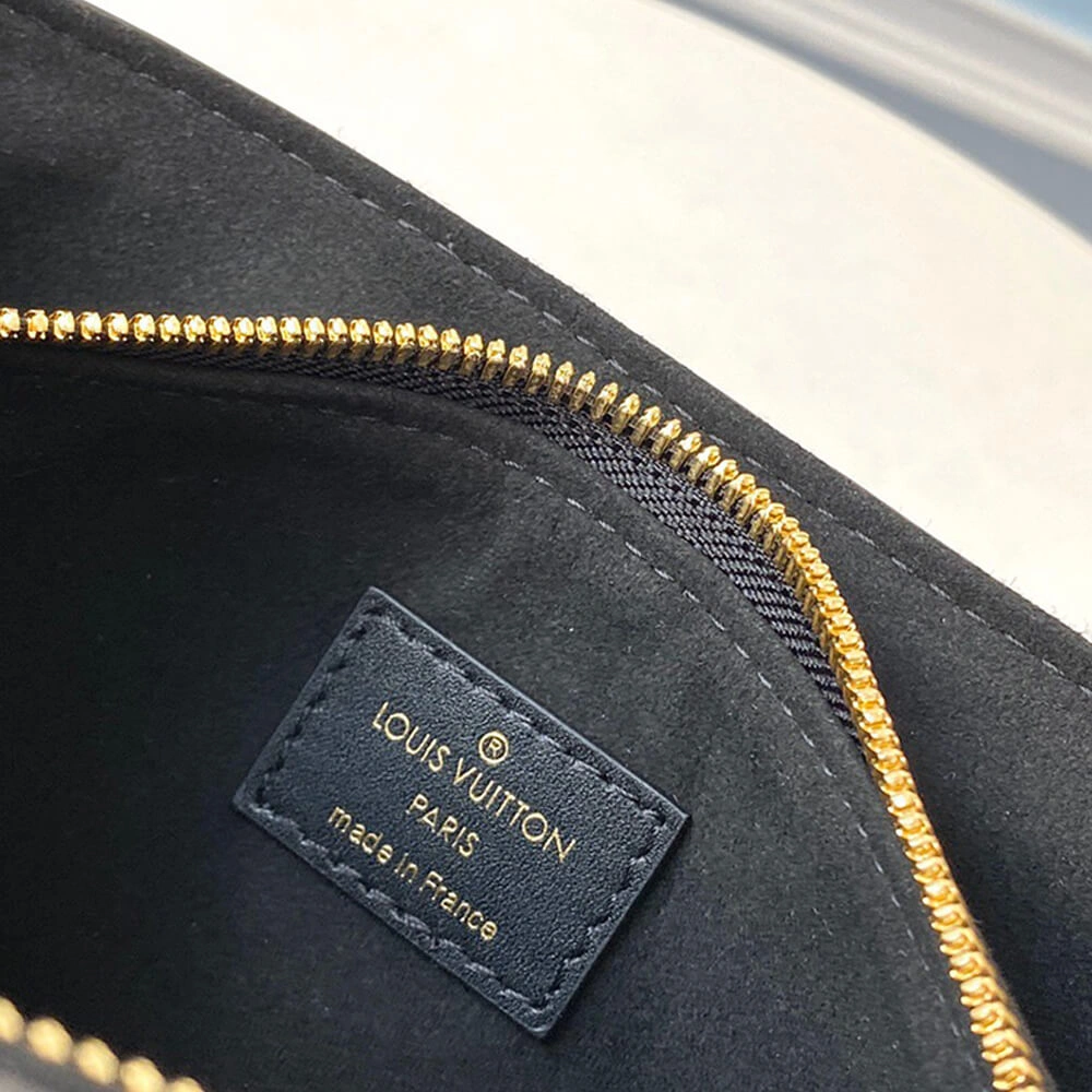 UrbanStyle Louis Vuitton SOUFFLOT BB 506