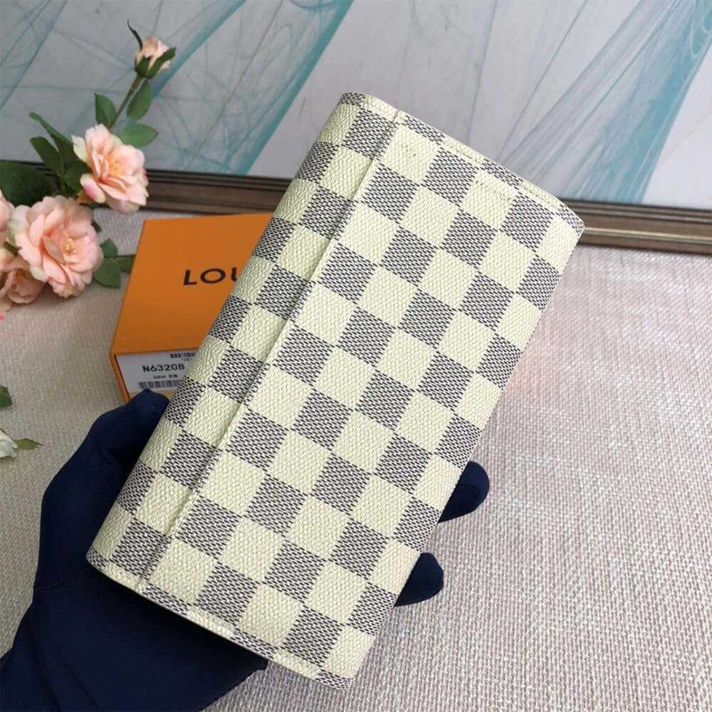 Louis Vuitton Sarah Wallet ComfortFit 617