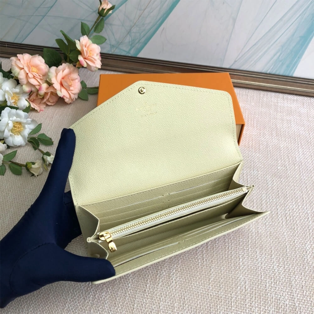 Louis Vuitton Sarah Wallet ComfortFit 617