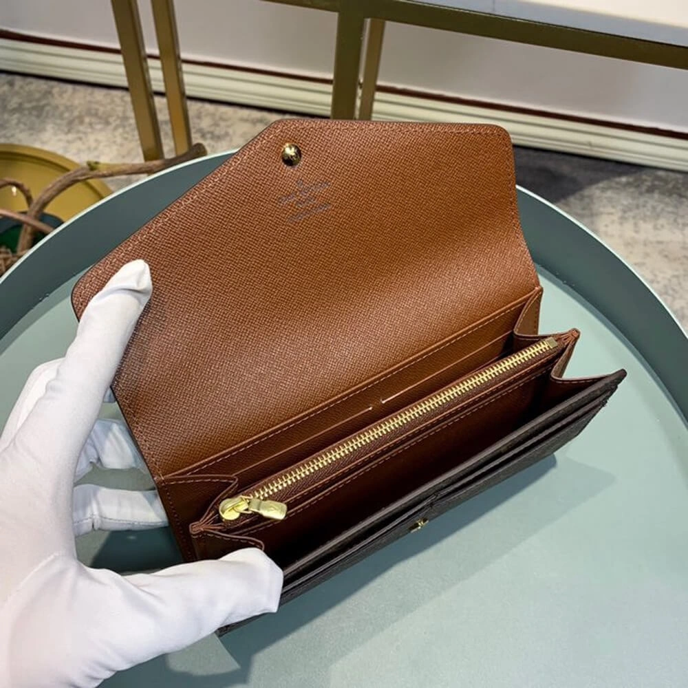 Elegant Louis Vuitton Sarah Wallet 612