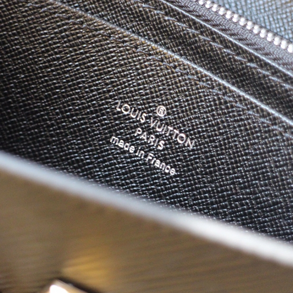 OdorResistant Louis Vuitton TWIST WALLET 561