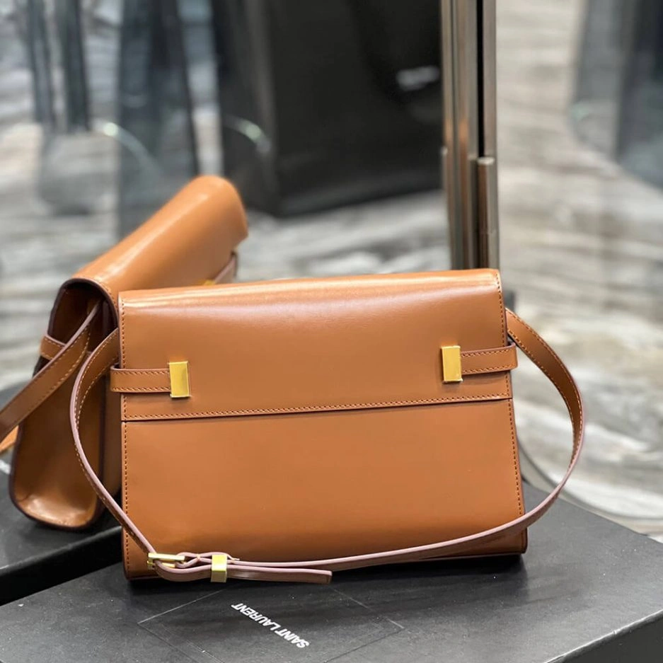 MANHATTAN SMALL SHOULDER BAG IN BOX SAINT LAURENT LEATHER Casual 1499