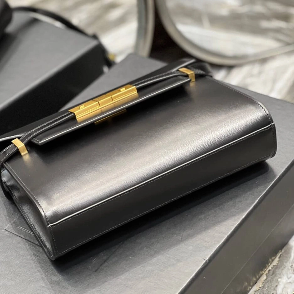 Versatile MANHATTAN SMALL SHOULDER BAG IN BOX SAINT LAURENT LEATHER 1494