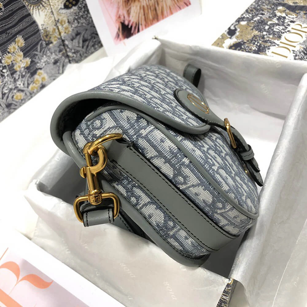 DailyWear MEDIUM DIOR BOBBY BAG 1349
