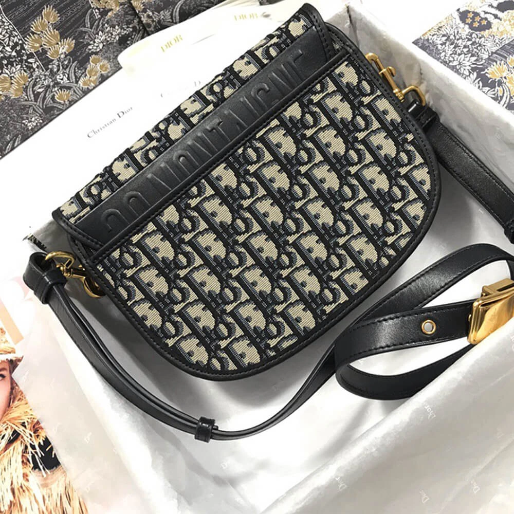 MEDIUM DIOR BOBBY BAG ModernLook 1384