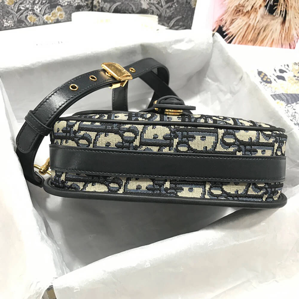 MEDIUM DIOR BOBBY BAG ModernLook 1384