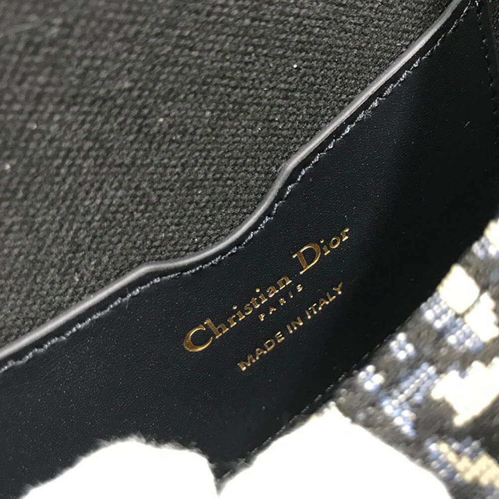 MEDIUM DIOR BOBBY BAG ModernLook 1384