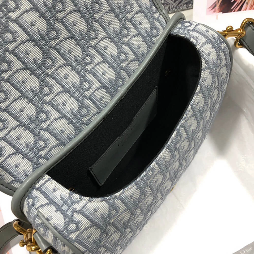 DailyWear MEDIUM DIOR BOBBY BAG 1349