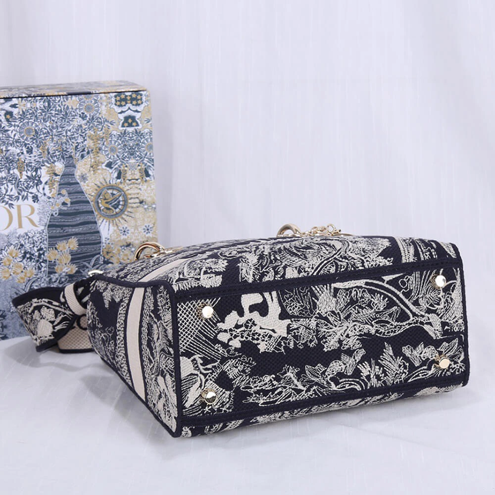ModernLook MEDIUM LADY D-LITE BAG 1357