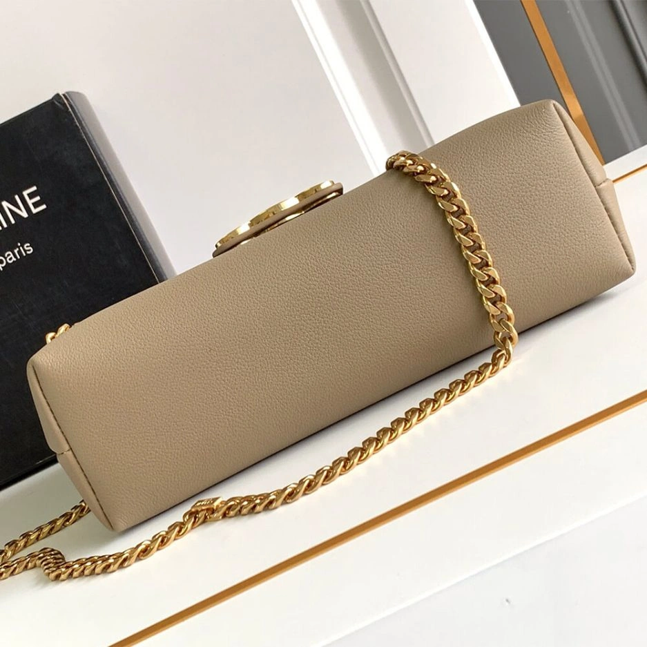 Medium CELINE VICTOIRE bag in soft calfskin AllSeason 1615
