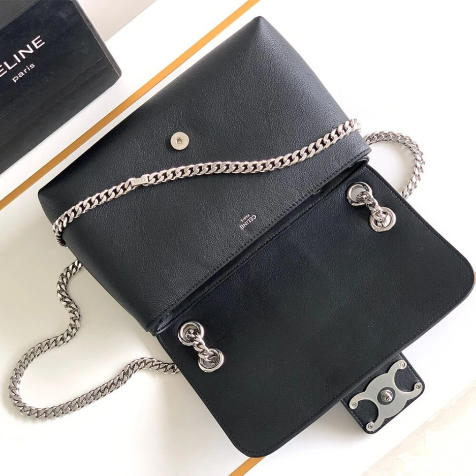 WrinkleFree Medium CELINE VICTOIRE bag in soft calfskin 1634