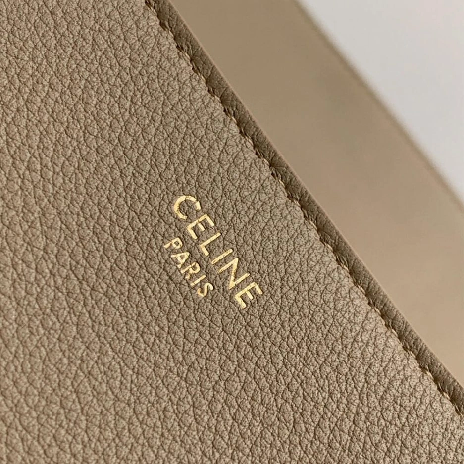 Medium CELINE VICTOIRE bag in soft calfskin AllSeason 1615