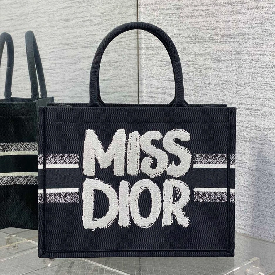 ModernLook Medium Dior Book Tote 1260