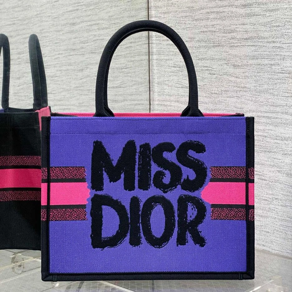 Modern Medium Dior Book Tote 1308