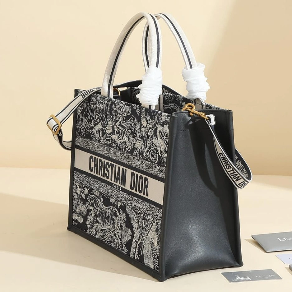 Medium Dior Book Tote Modern 1256