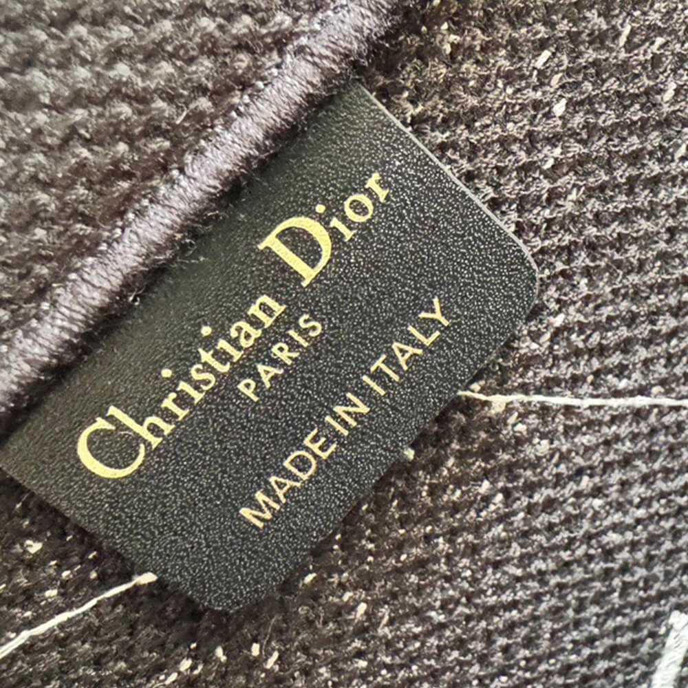 Medium Dior Book Tote Snug 1237