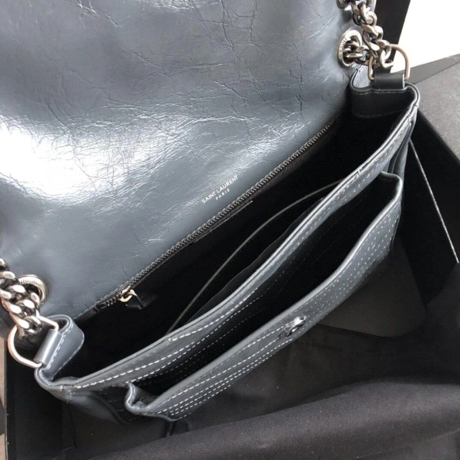 WrinkleFree NIKI MEDIUM IN VINTAGE LEATHER 1448