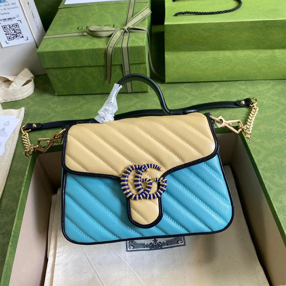 Online Exclusive GG Marmont mini bag Compact 981