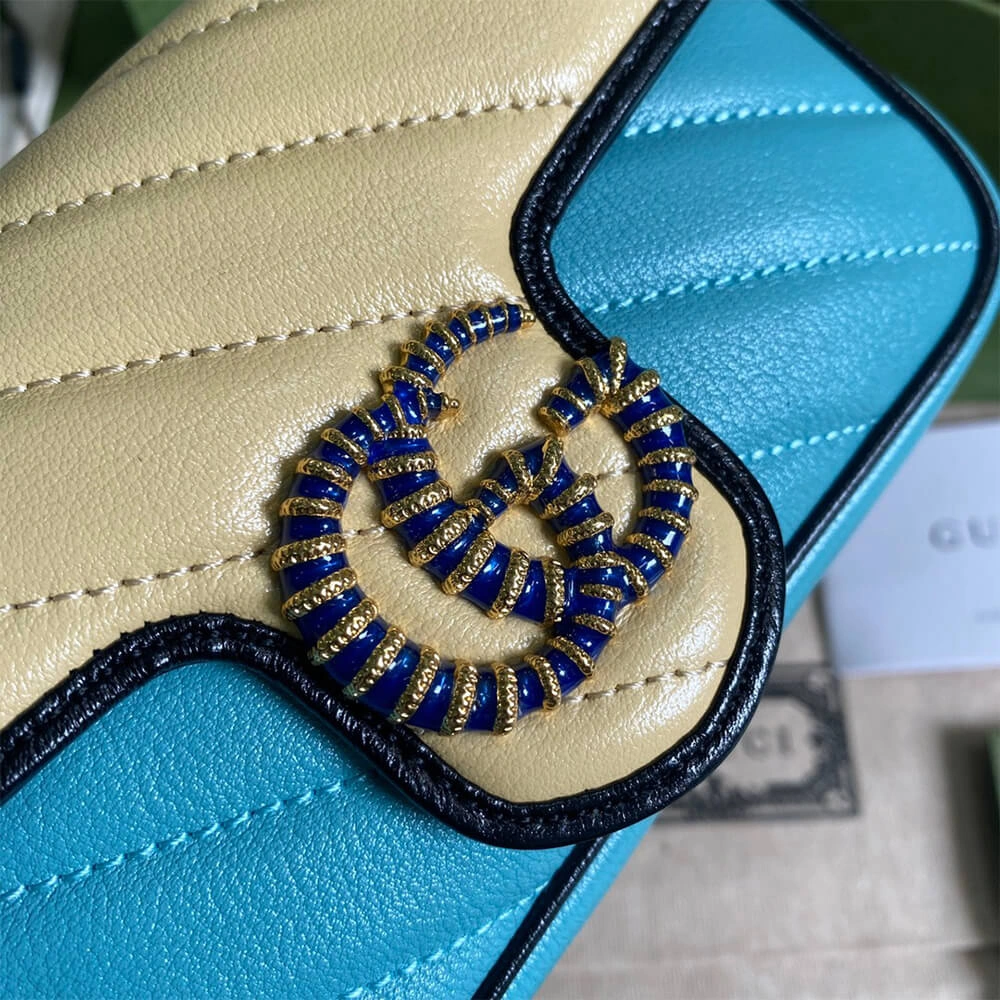 Online Exclusive GG Marmont mini bag OnTrend 970