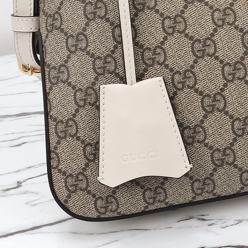 Durable PADLOCK GG MEDIUM SHOULDER BAG 894