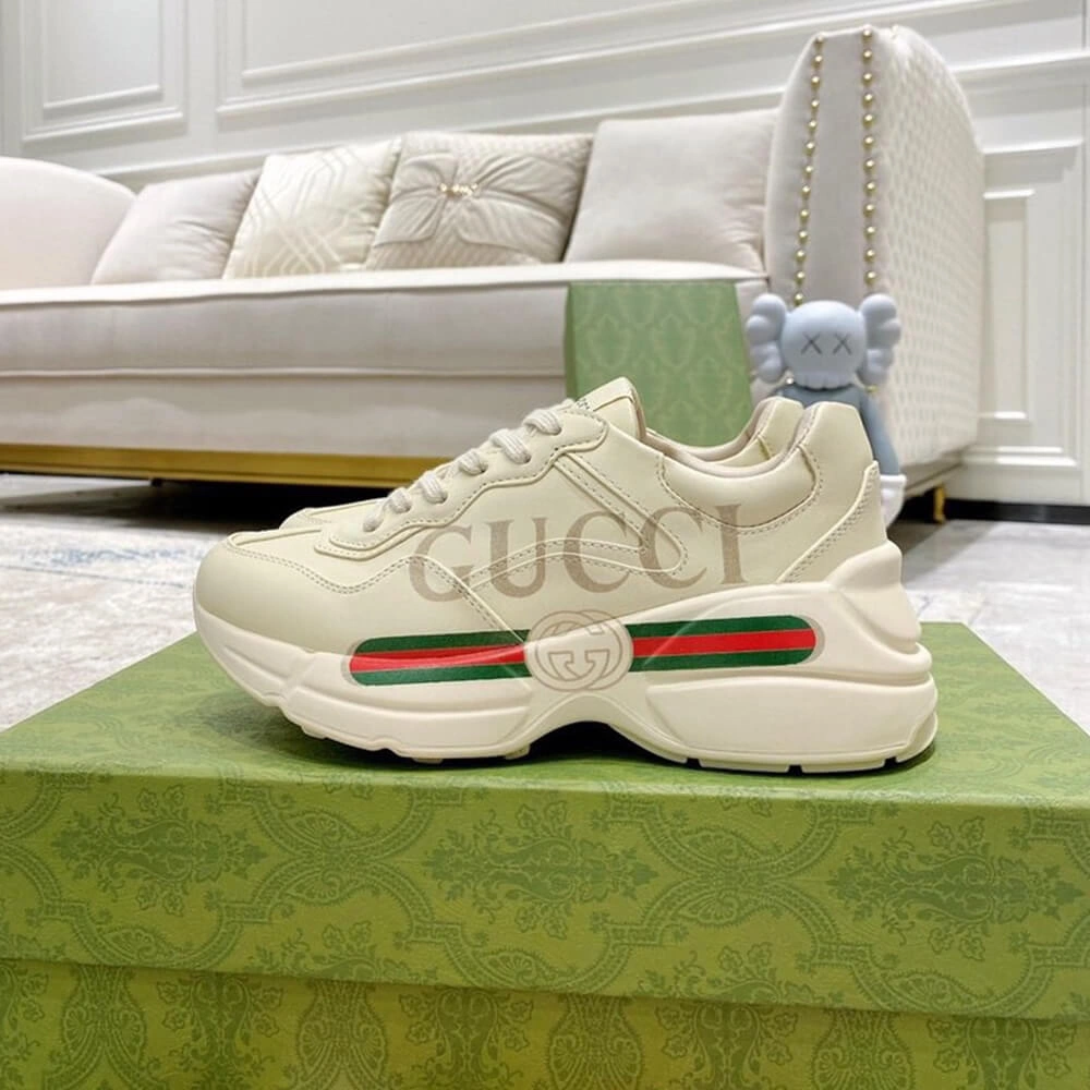 Rhyton Gucci logo leather sneaker Unique 68