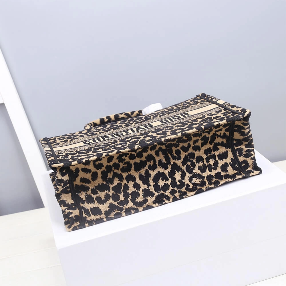 SMALL DIOR BOOK TOTE Classic 1332