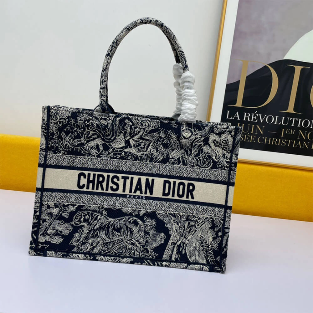 NewStyle SMALL DIORAMOUR DIOR BOOK TOTE 1372
