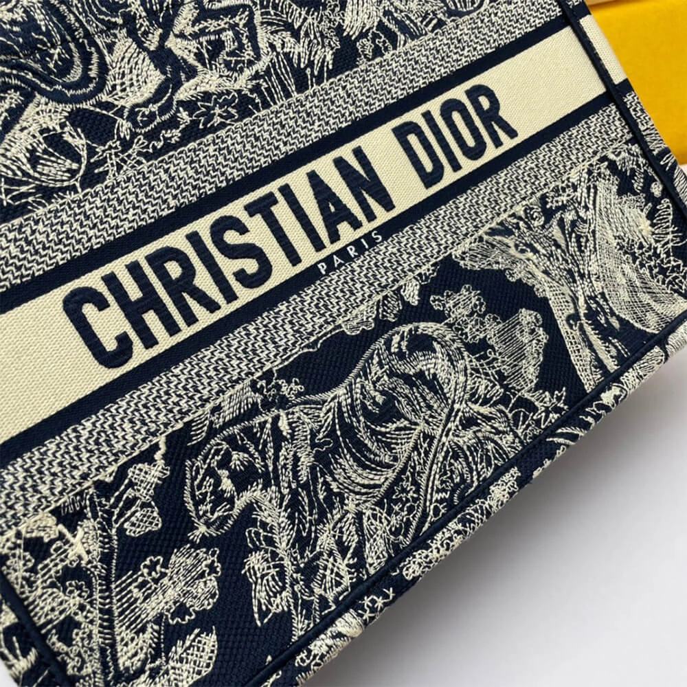 NewStyle SMALL DIORAMOUR DIOR BOOK TOTE 1372