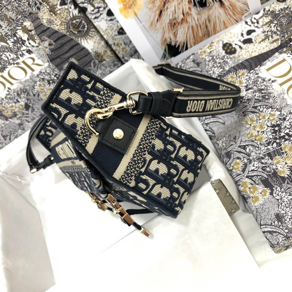 UrbanStyle SMALL DIORCAMP BAG 1297