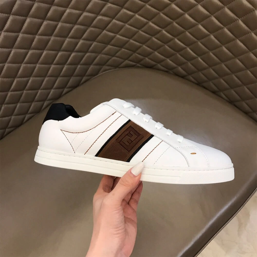 HighQuality Sneakers 142