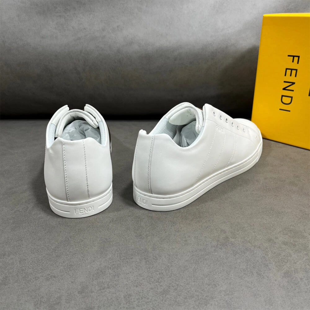 Trendsetting Sneakers 153