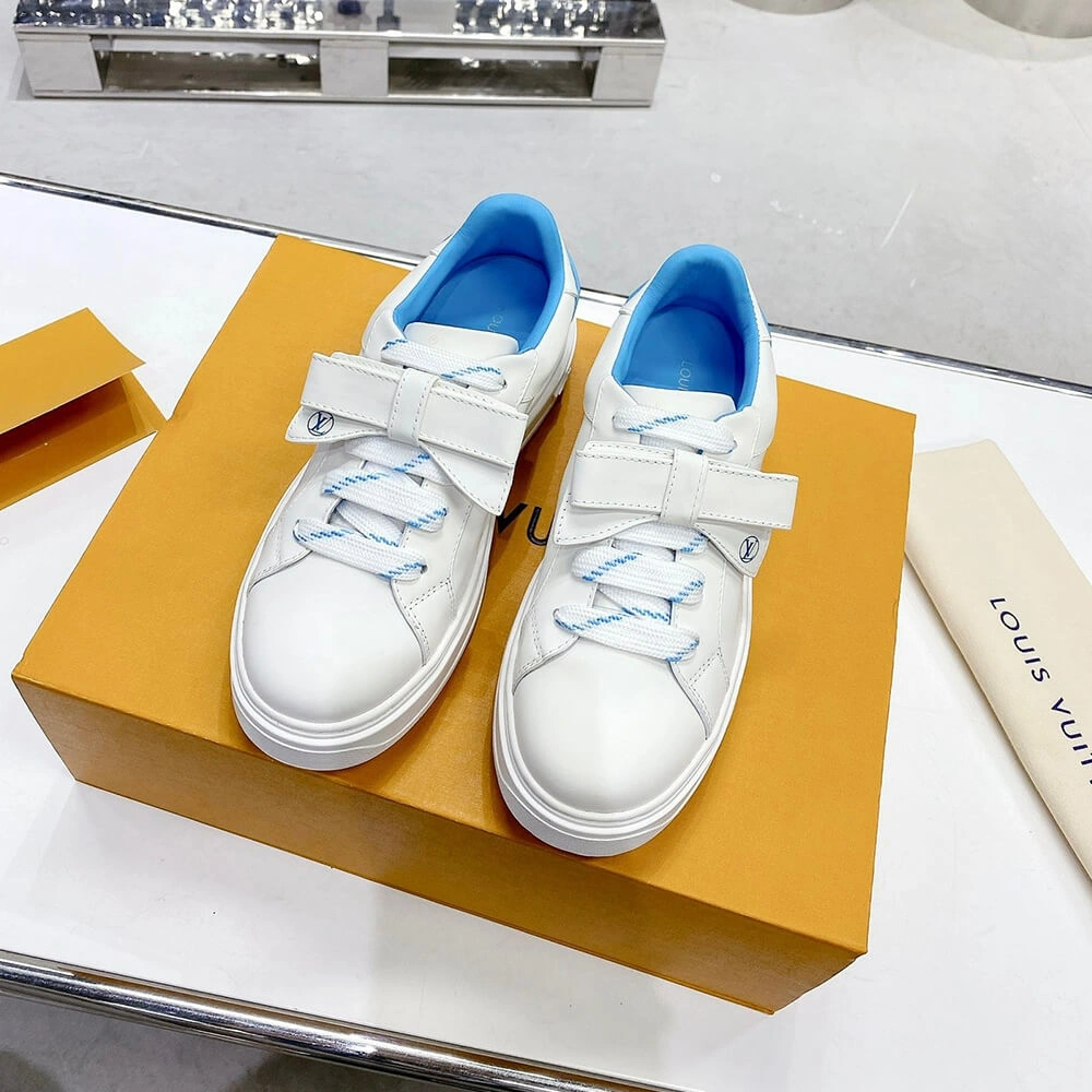 Attractive TIME OUT SNEAKER 15