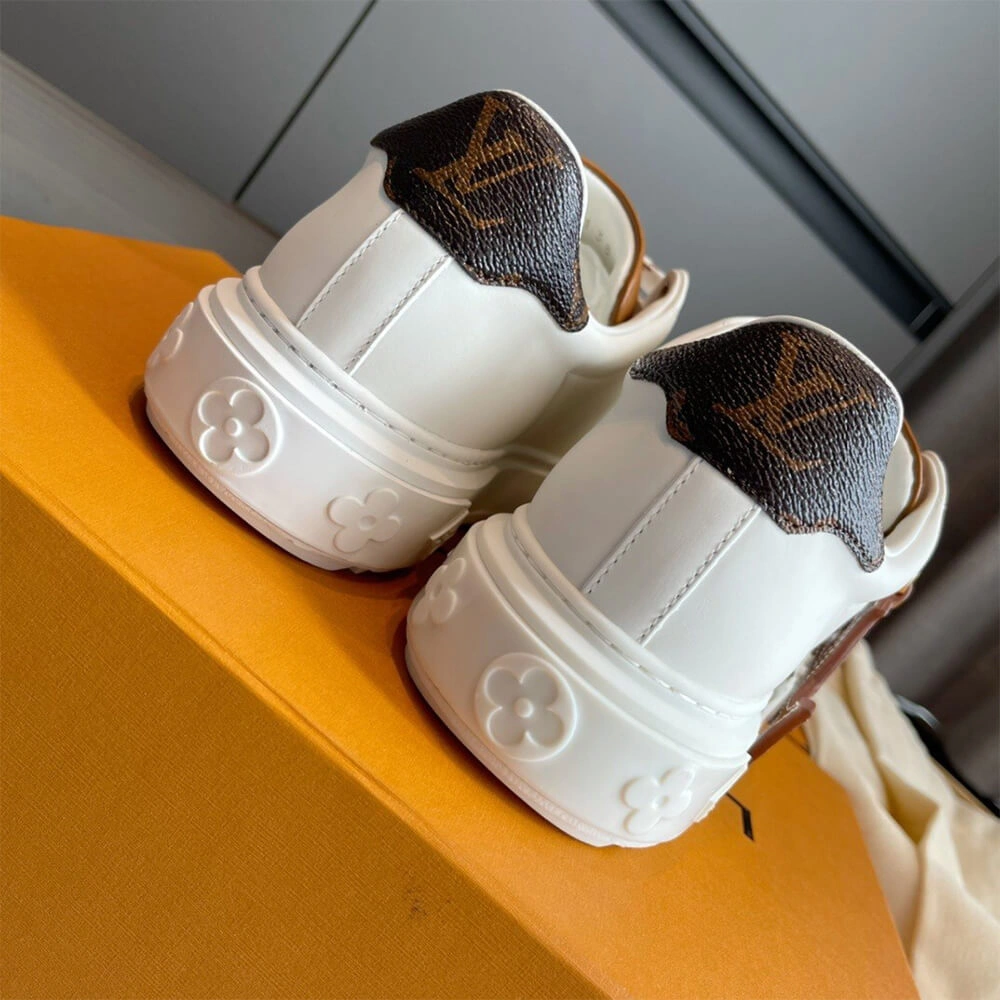 Lightweight TIME OUT SNEAKER 45