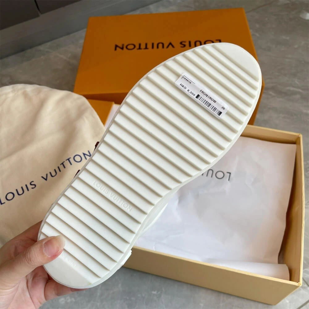 Lightweight TIME OUT SNEAKER 45