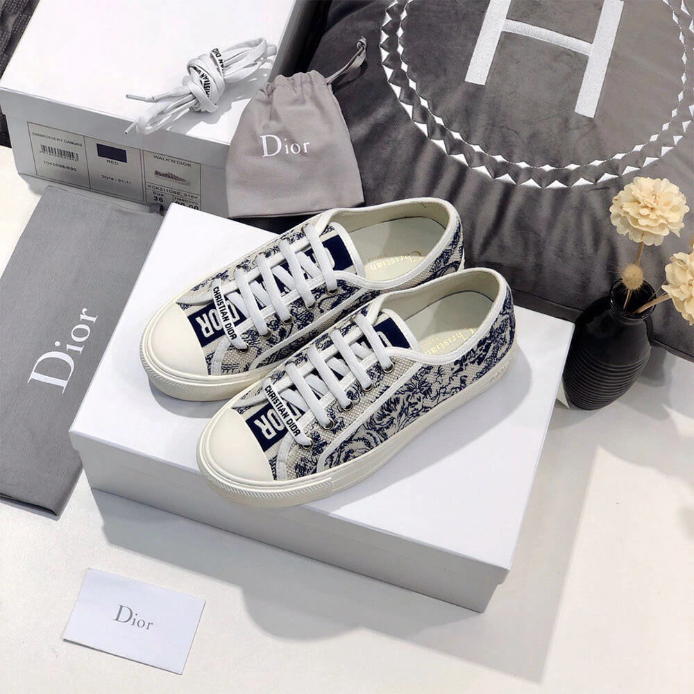 Modern WALK’N’DIOR SNEAKER 87