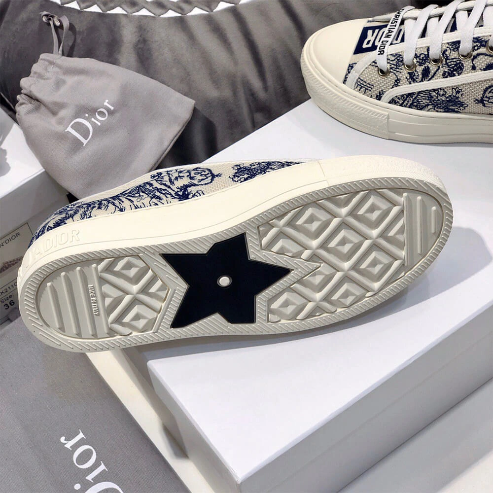 Modern WALK’N’DIOR SNEAKER 87