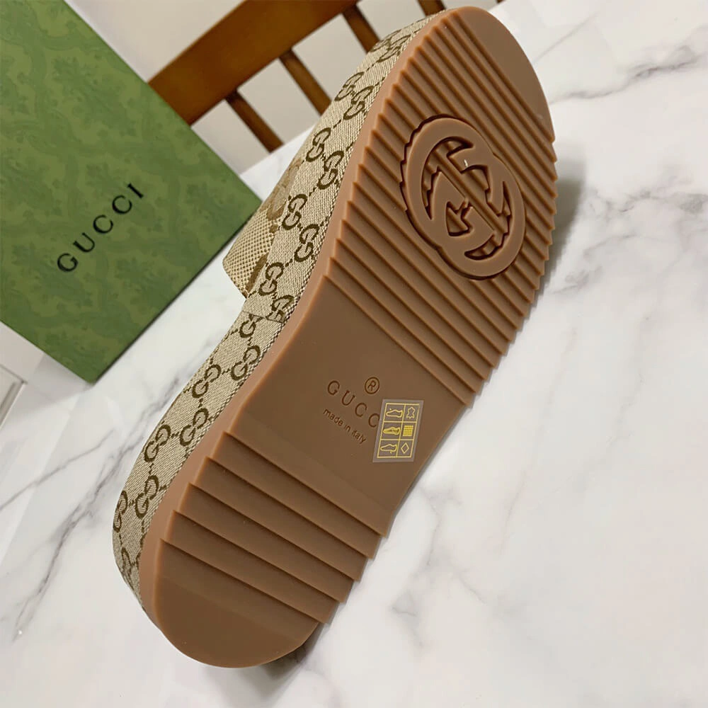 Women’s platform slide sandal Chic 53