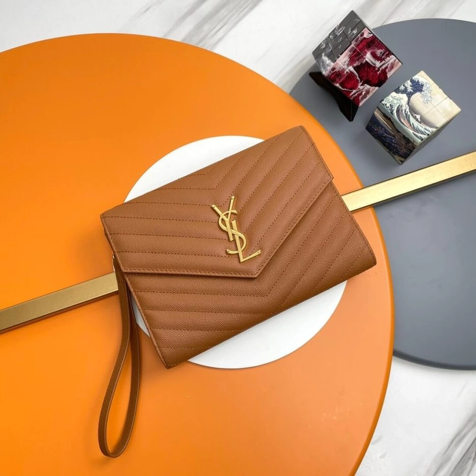 UrbanChic YSL CASSANDRE matelassé leather flap clutch 1498