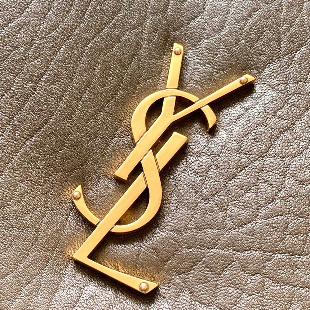 YSL Calypso large in grained lambskin Packable 1417